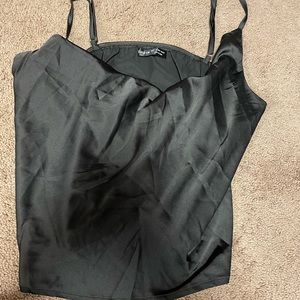 Spaghetti adjustable strap scoop neck tank top